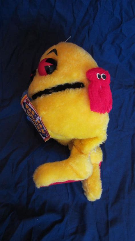 Vintage Pac Man Hand Puppet Plush Pacman Commonwealth Rare 1864954887