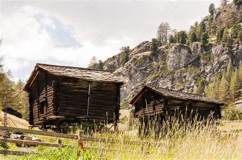 Zermatt Furi Zmutt Wanderweg Kr Utergarten Bergwiese Blatten Zum