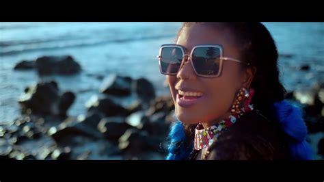 Nivah Zaho Tia Nouveaute Clip Gasy 2020 Premium Music Couleur Tropical Youtube