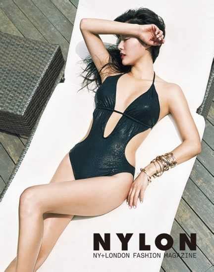 9 Hot Sexy Jung Hye Sung Bikini Pics