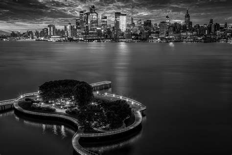 NJ NYC Skyline Sunrise BW Photograph by Susan Candelario - Fine Art America