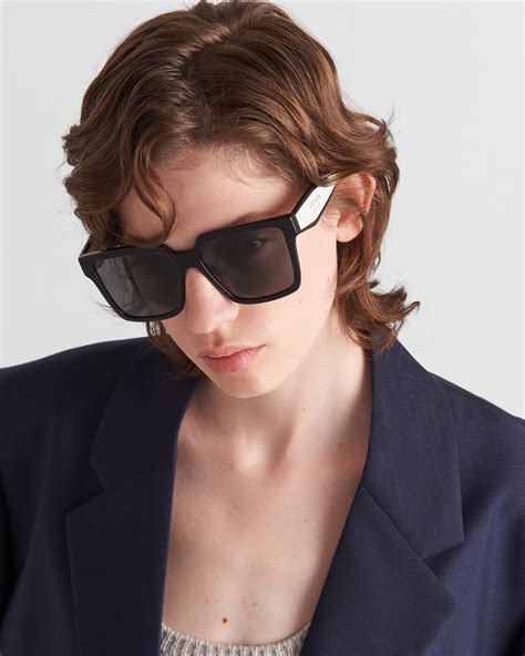 Slate Gray Lenses Sunglasses With Prada Logo Prada