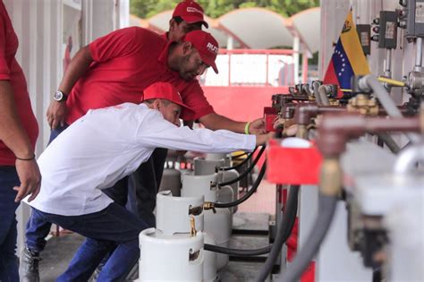 PDVSA Gas Comunal S A On Twitter Trabajo En Equipo Vitoria Segura