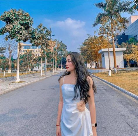 G I Xinh Ng I D I G C C Y H C B I M Di N Bikini V A Khoe Da Tr Ng B C V A Ph Di N Body Nu T