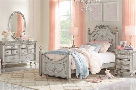 Disney Princess Fairytale Platinum Gray 3 Pc Full Sleigh Bed | Rooms to Go