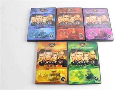 Stargate SG-1 DVD Boxset | Property Room