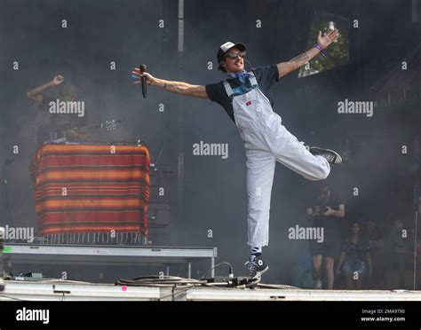 Goth Babe Performs On Day Three Of The Austin City Limits Music Festival S First Weekend At