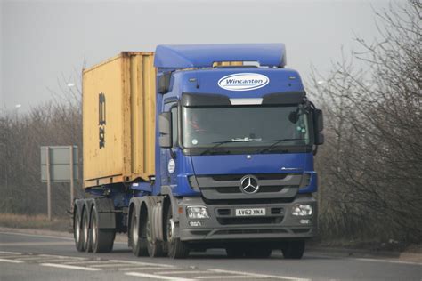 Mercedes Actros Wincanton Av Xna Stuart Rose Flickr