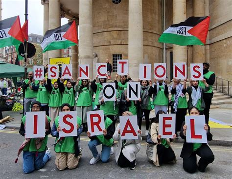 LONDON-SANCTIONS - Palestine Chronicle