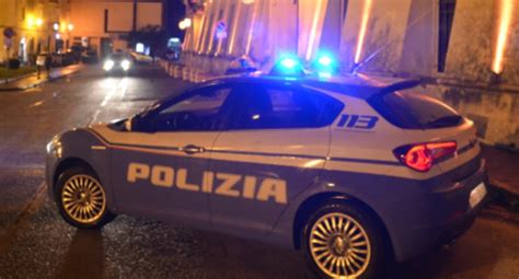 Violenza Sessuale Su Due Donne Fermato Enne A Caserta