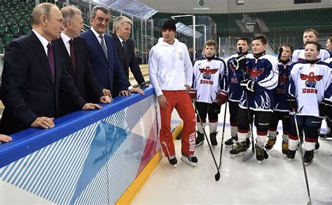 Посещение комплекса «Платинум Арена Красноярск» • Президент России