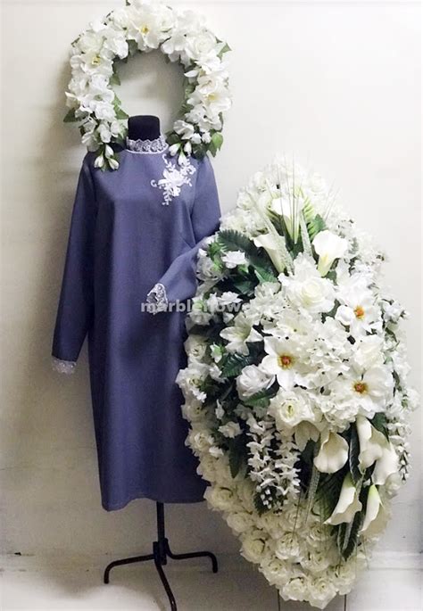 Погребальная одежда | Мраморный цветок