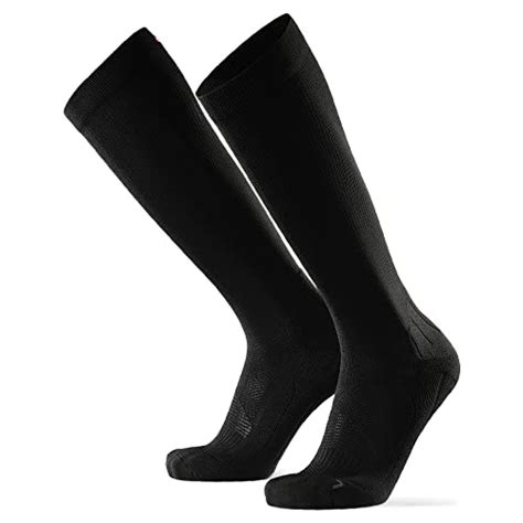 The 14 Best Compression Socks For Long Haul Flights [2023]