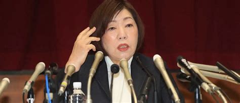 会見を行う林真理子・日本大学理事長 （撮影・西川祐介） ― スポニチ Sponichi Annex スポーツ