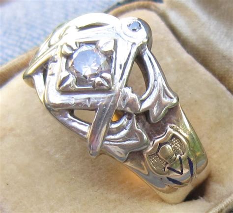 Vintage S K White Yellow Gold Diamond Masonic Ring Grams