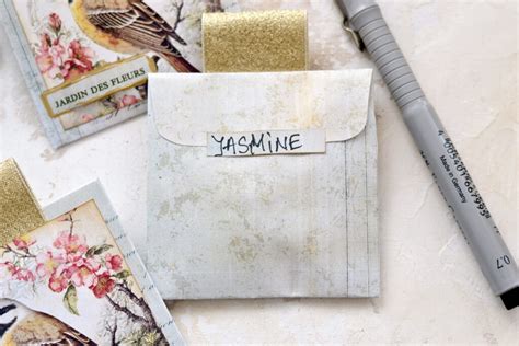 DIY Scented Sachets! - The Graphics Fairy