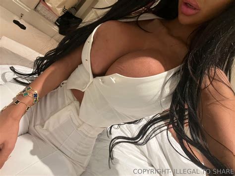 OnlyFans Chloe Khan Nude Photo The Fappening Leaked Photos