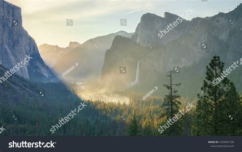 8,195 Sunrise Yosemite Images, Stock Photos & Vectors | Shutterstock