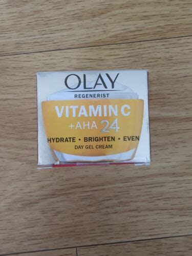 Olay Regenerist Vitamin C AHA 24 Hydrate Brighten Even Day Gel Cream