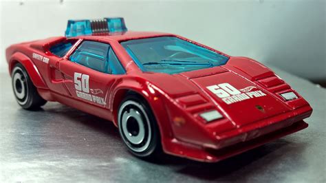 Hot Wheels LAMBORGHINI COUNTACH PACE CAR Hot Wheels Lamborghini Countach Lamborghini