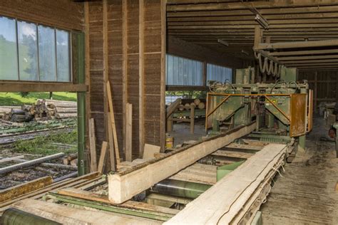 Sägewerk und Holzhandlung Holzbau Schauerte