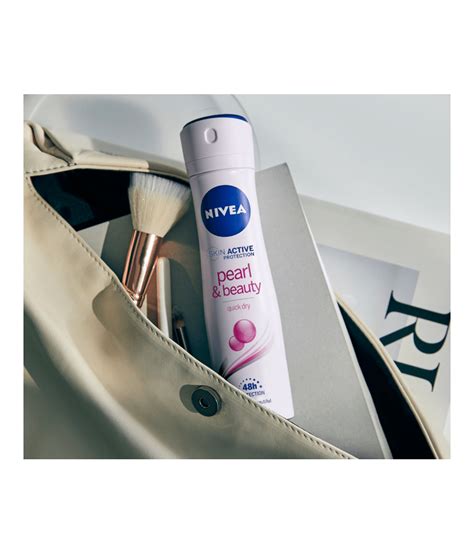 Антиперспірант "Краса перлин" від NIVEA, спрей - НІВЕЯ