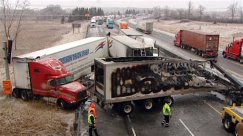 Highway 401 Westbound Reopens After Tractor Trailer Crash Cbc News