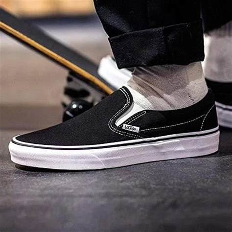 VANS バンズ おしゃれ メンズ レディース スニーカー クラシック スリッポン ブラック ホワイト チェッカー USA企画 ヴァンズ