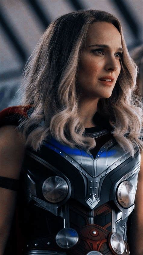 Pin By Anghi On Mujeres Marvel Y Dc Female Thor Natalie Portman Thor