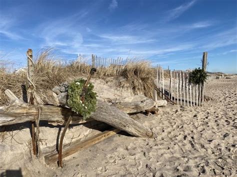 Green Hill Beach Updated January 2025 42 Photos South Kingstown