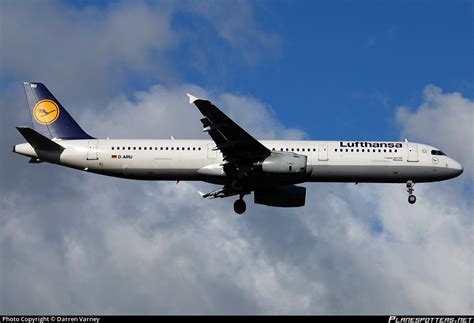 D AIRU Lufthansa Airbus A321 131 Photo By Darren Varney ID 122949