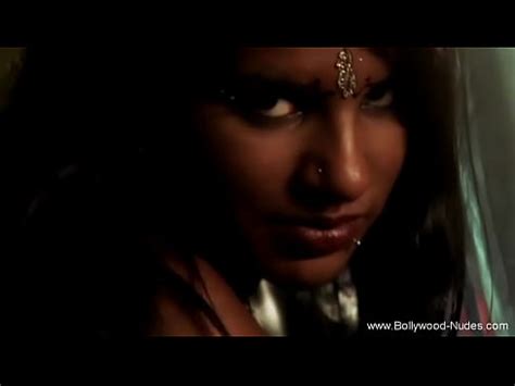 Morena Sexy Desnuda Junto Al Fuego XVIDEOS