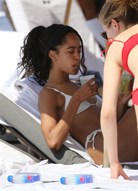 Malia Obama Nude Sexy The Fappening Uncensored Photo