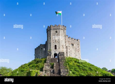 Wales, Cardiff, Cardiff Castle, The Norman Keep Stock Photo - Alamy