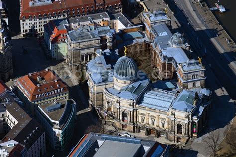 Dresden aus der Vogelperspektive Gebäudekomplex der Hochschule