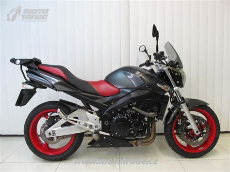 MOTO TRADE | Suzuki GSR 600