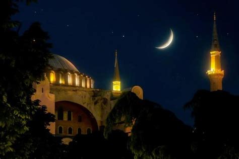 Kadir Gecesi Ile Lgili Ayet Ve Hadisler Maksatbilgi Islam Gece