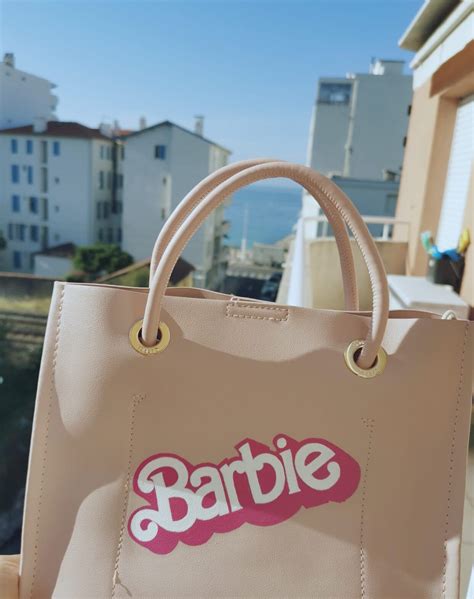 barbie hand bags 1