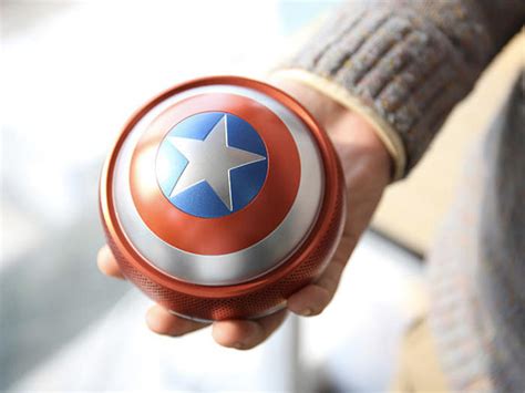 20 Gadgets & Accessories for Superhero Fans - Hongkiat