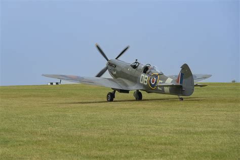 Spitfire Compton Abbas Airfield Z Matthew Rayner Flickr