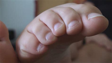 Amateur Auri S Bare Feet MP SilverCherrys GIRL FEET CLIPS Clips Sale