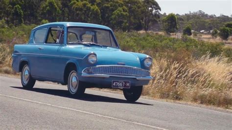 Ford Anglia 105e - How Car Specs