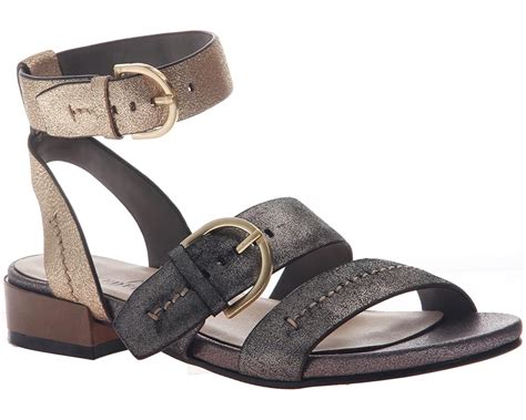 Women S Naked Feet Zeke Pm