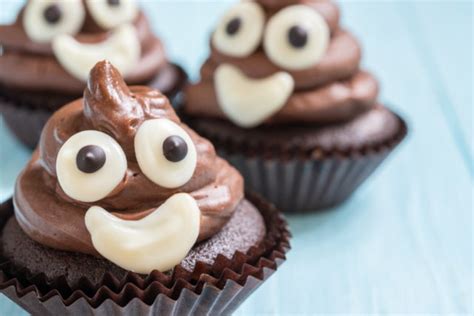 6 Best Funny Birthday Cakes & 3 Tasty Alternatives