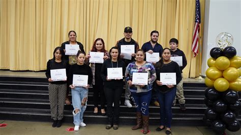 Lancaster ISD Parents Graduate From The Concilio PASE Program