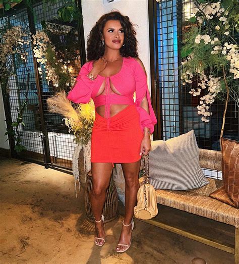 Joy Taylor Accused Of Melting Phones As Host Dazzles In Stunning New