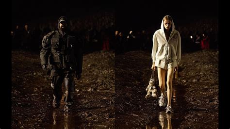 Imagine How Crazy It Smells In There Balenciagas Mud Pit Show At