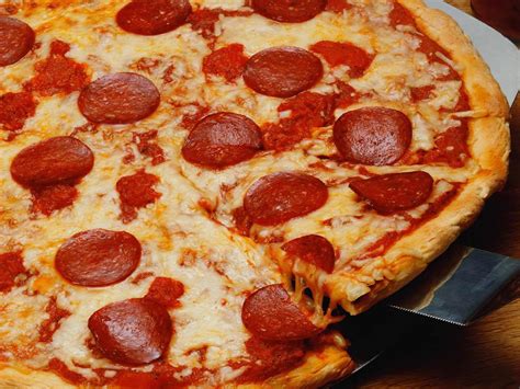 5 Tipos De Pizza ¡las Recetas Más Populares Para Compartir