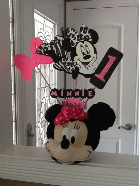 I Used The Mickey And Friends Cricut Cartridge And Ordered The Diva Sign From Etsy Website