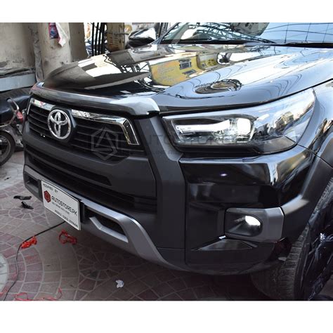 Toyota Hilux Revo To Rocco Facelift Body Kit 2021